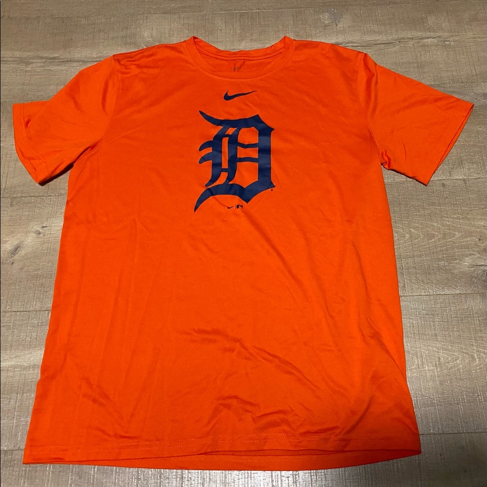 Nike Dri Fit Mens L Detroit Tigers T- Shirt